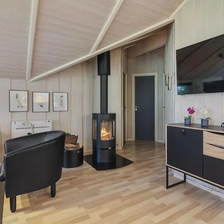Acucena - 1-3km From The Sea By Interhome Vakantiehuis