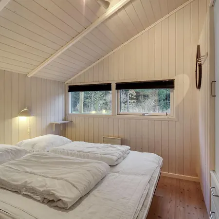 Acucena - 1-3km From The Sea By Interhome *